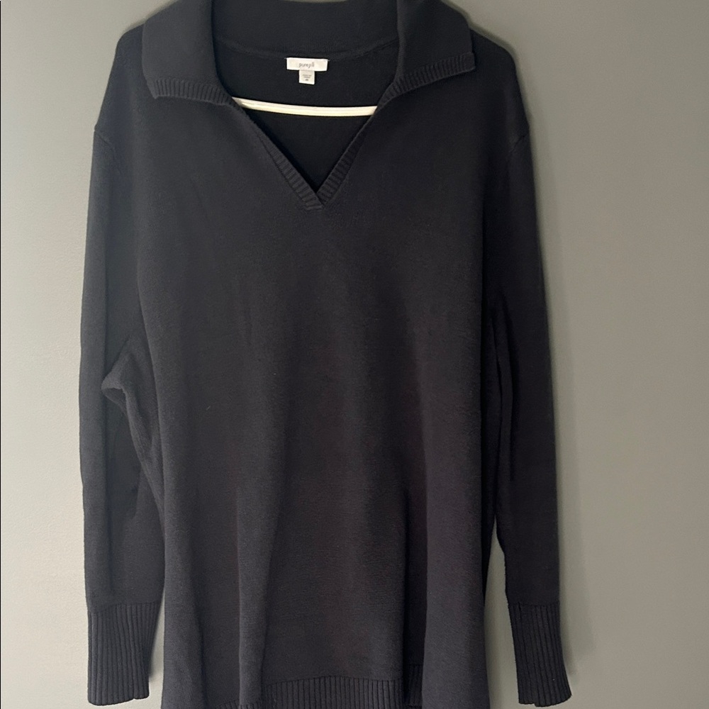 Elegant Black V-Neck Sweater